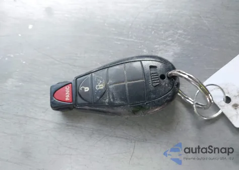 2015 Jeep Cherokee Latitude z USA, uszkodzony, nr VIN 1C4PJMCB6FW733465